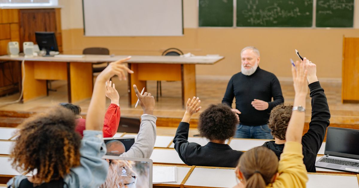 Recunoasterea automata a functiilor didactice din invatamantul universitar obtinute in strainatate: NOUA Metodologie